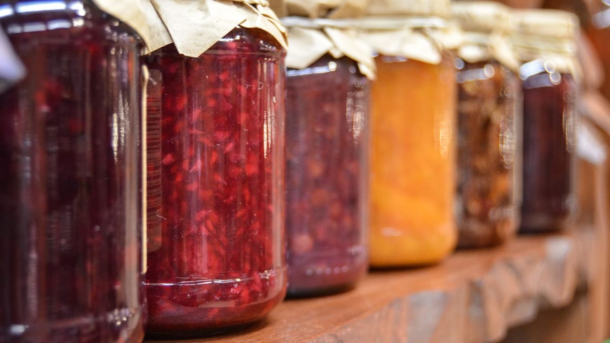 Dehydrating Fruits and Vegetables at Home