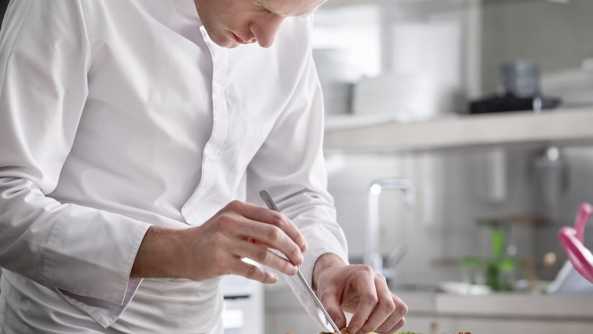 How to Cook Without a Recipe: A Chef’s Approach