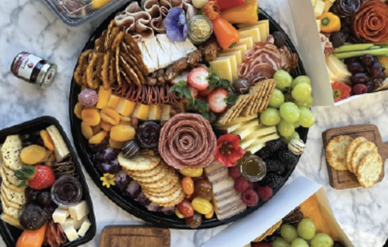 The Art of Building the Perfect Charcuterie & Cheese Board